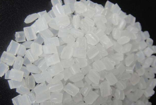 塑料托盘厂家采用的原材料有哪些?哪种材料的更好? 塑料托盘厂家采用的原材料有哪些?哪种材料的更好?